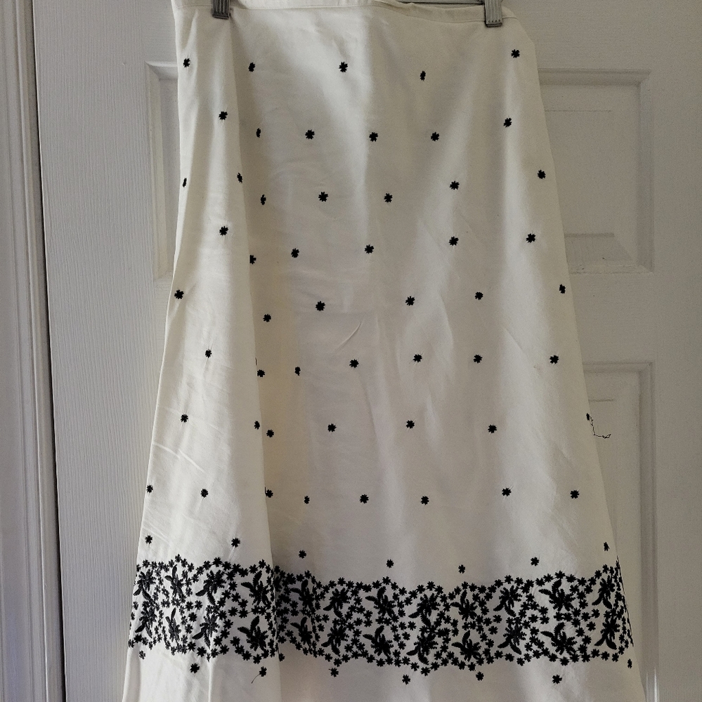 Black and White Flirty Aline Skirt